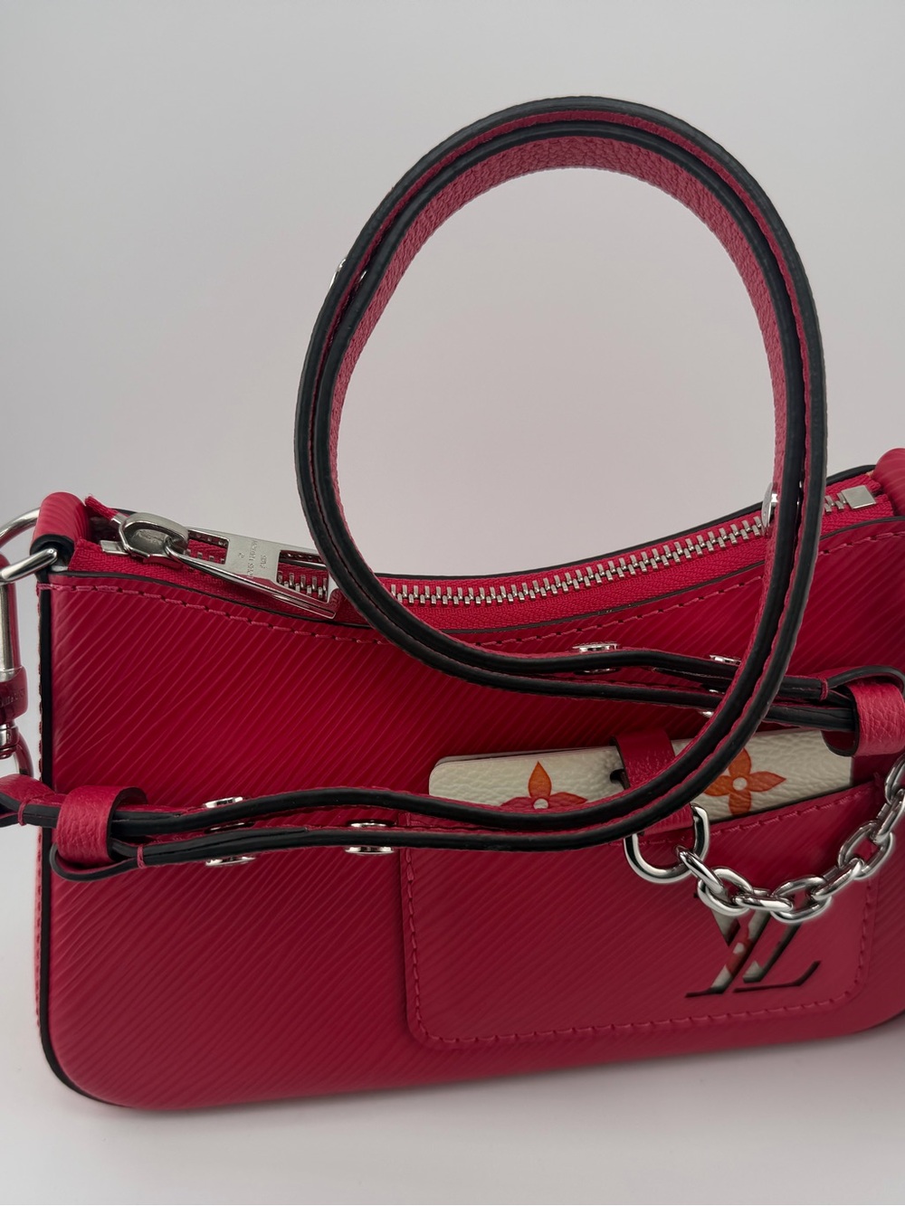 NEW Louis Vuitton Marellini Shoulder Bag Women's Miami Red Epi Leather Fashion - Picture 10 of 15